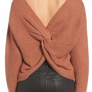 Twist back ASTR label sweater